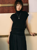 BONDAGE HIGH-NECK VEST IN WOOL ボンデージハイネックニットベスト