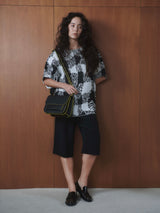 ELEMENT 01《MIRROR》YELLOW EDGE クロスボディバッグ