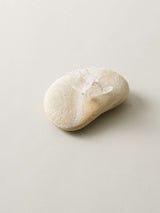 深川瑞恵 石とガラスのオブジェ <stone to burgeon(芽ぶく石)> 4