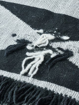 ハンドメイドブランケット WEARABLE BLANKET AKU ブラック・ホワイト