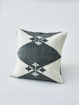 ハンドメイドクッションカバー AKU ZA ブラック・ホワイト