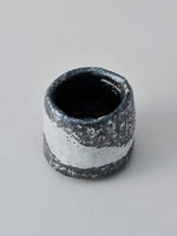 林友加 志野ぐい呑み C(黒グレ-・横)木箱付き