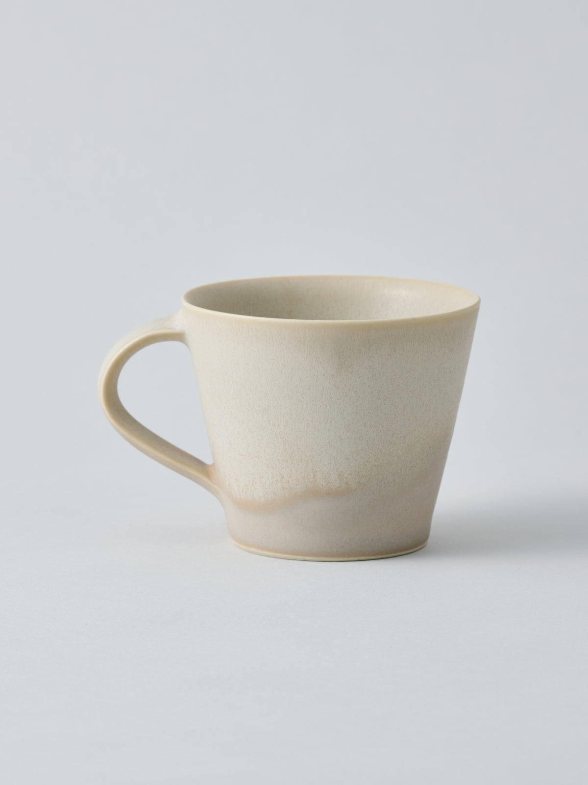新品・未使用】安藤 由香 Yuka Ando マグカップ 陶器 サインあり