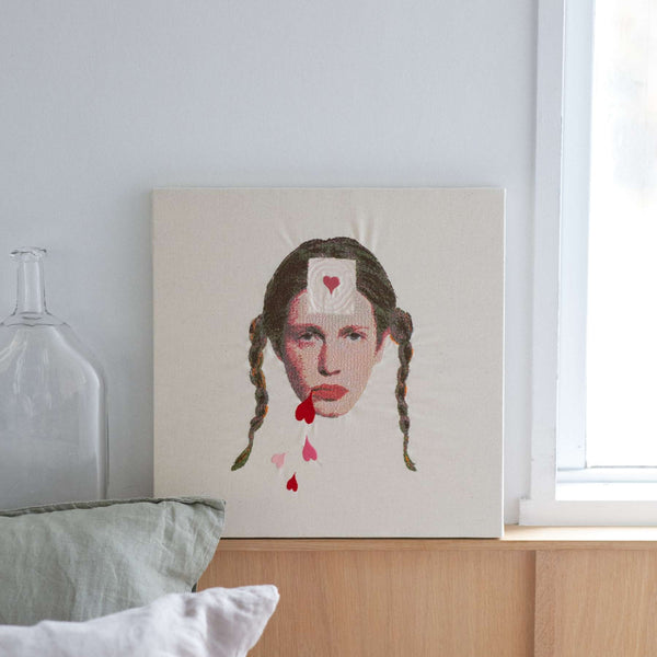 Lmrnuc 刺繍アートワークパネル《Love Surge ハートアレンジ ver