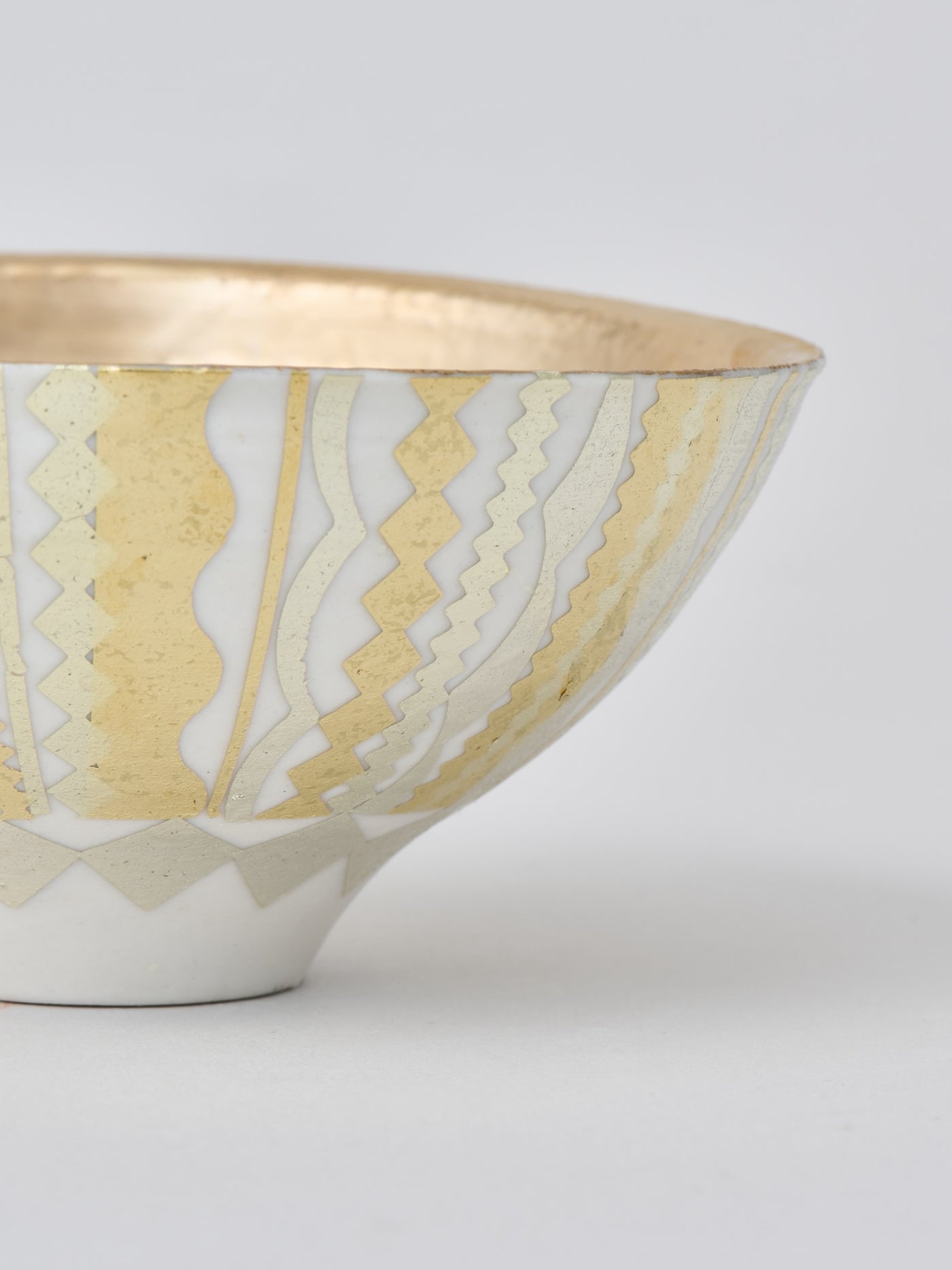 壺屋焼　カラカラ、酒盃 斑唐津酒盃（高橋陽）Karatsu Sake Cup（Yoh Takahashi