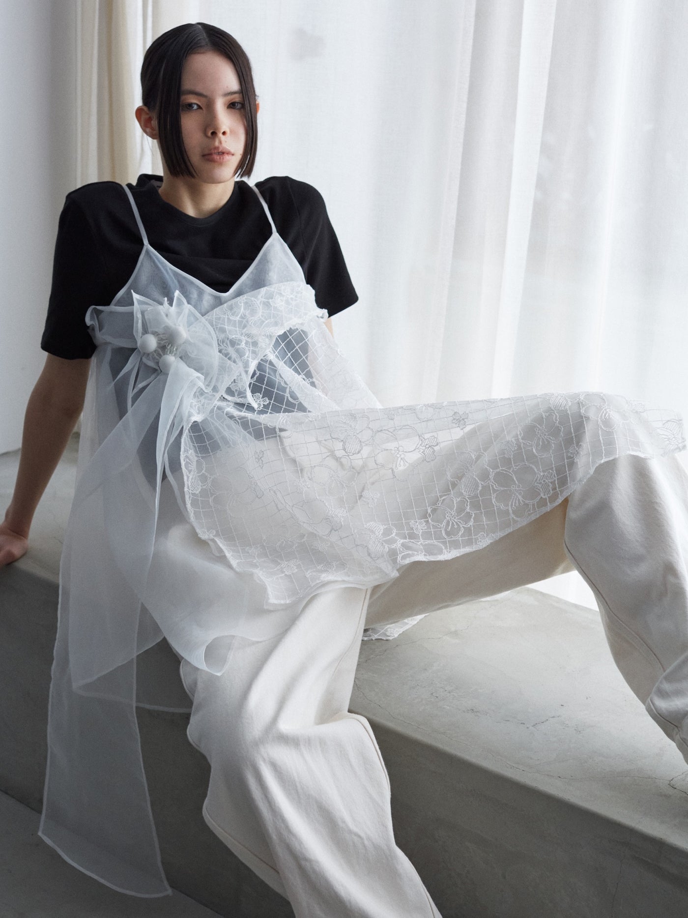 4/25まで！RIV NOBUHIKO AMY EMBROIDERY TOP 4/25まで！RIV NOBUHIKO AMY EMBROIDERY TOP