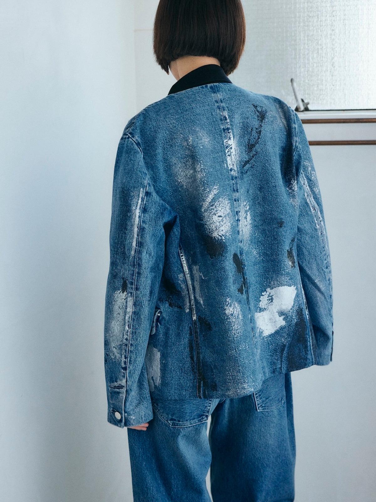 NO COLLAR JEAN JACKET ／ ノーカラー デニムジャケット