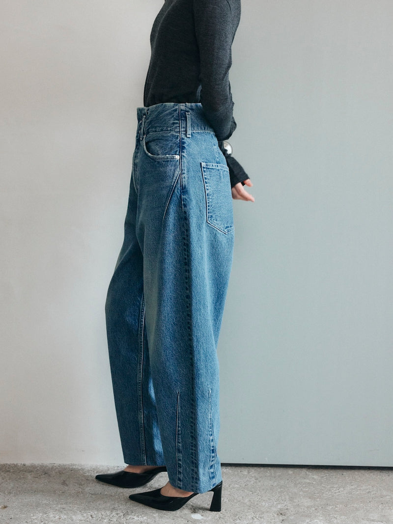 TAPERED JEAN TROUSERS テーパードデニムトラウザー