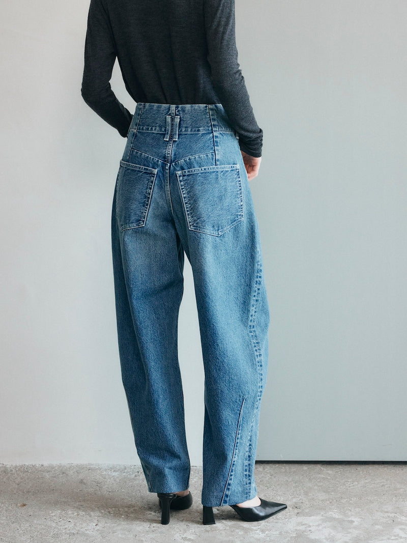 TAPERED JEAN TROUSERS テーパードデニムトラウザー