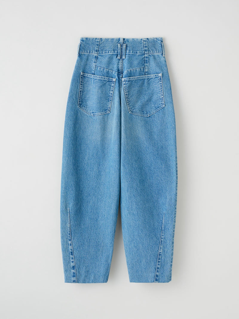 TAPERED JEAN TROUSERS テーパードデニムトラウザー