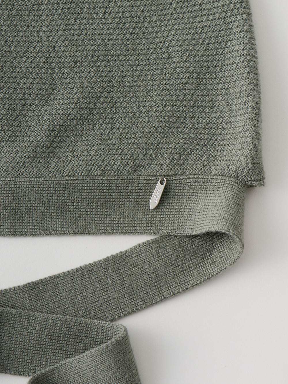 juukiff ジューキフ ボンテージトップス JUUKIFF（ジューキフ）BONDAGE HIGH-NECK VEST IN WOOL