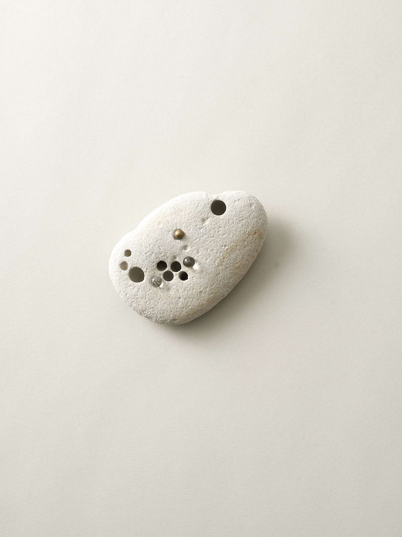 石のうえの静物 深川瑞恵 石とガラスのオブジェ ＜stone to burgeon（芽ぶく石）＞ 8