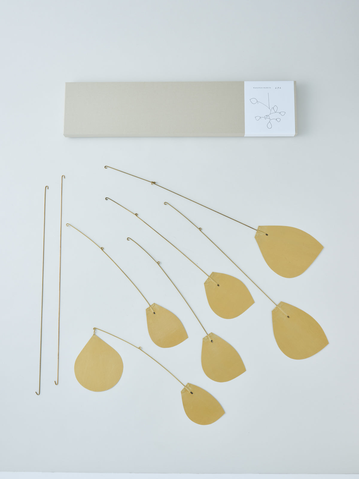 pentacle ✥真鍮製 ハンドメイド モビール✥pe4 吊るしメタルモビール 7parts（Leaf Wide / L） – Numero CLOSET