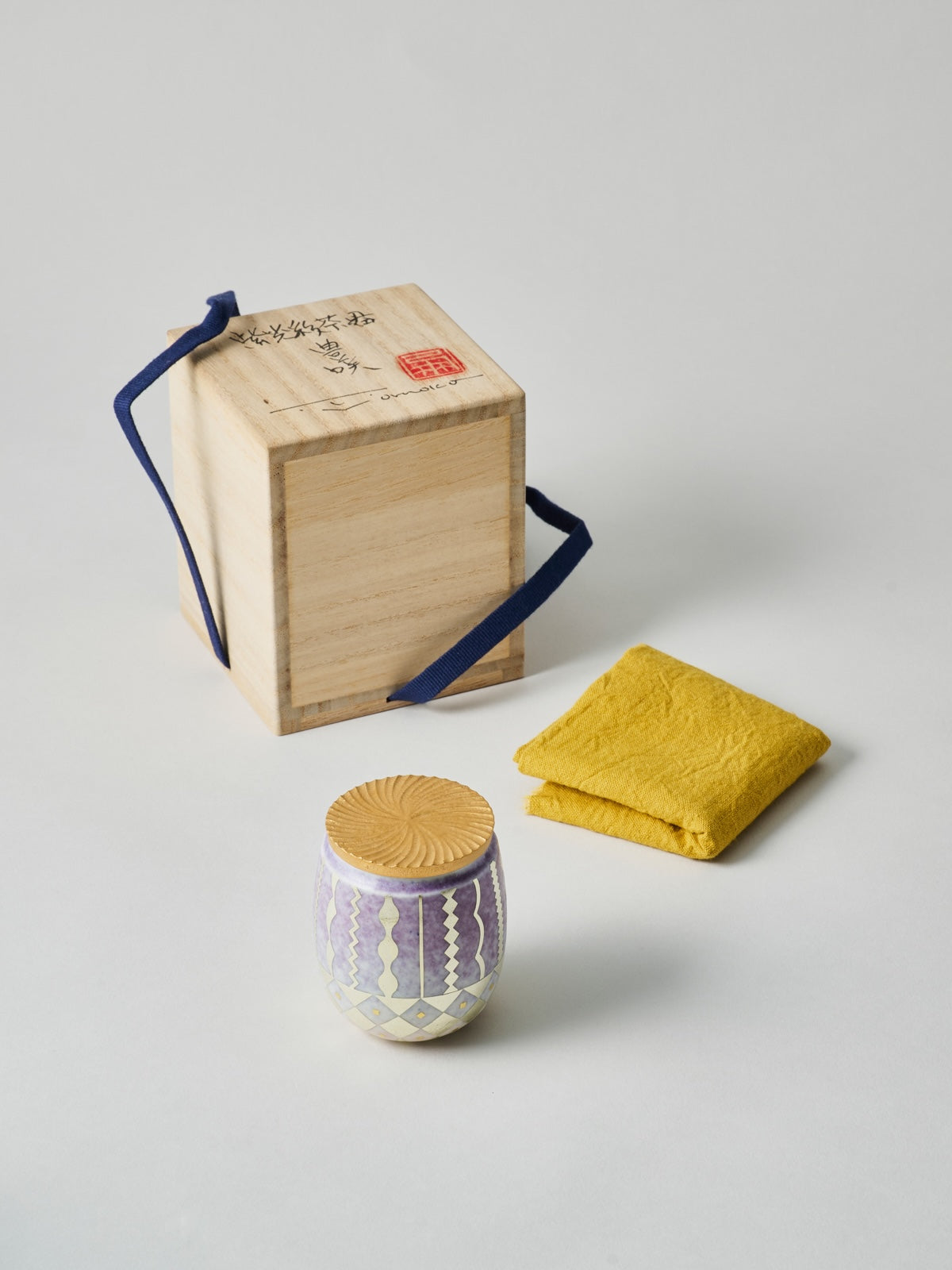 高橋朋子 《紫光彩薄茶器 豊咲》（T12）木箱付き – Numero CLOSET