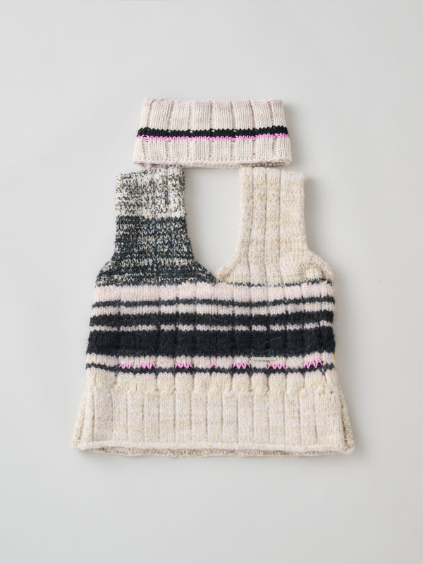 Handmade Knit Vest ハンドメイドニットベスト（ネックウェア付き）