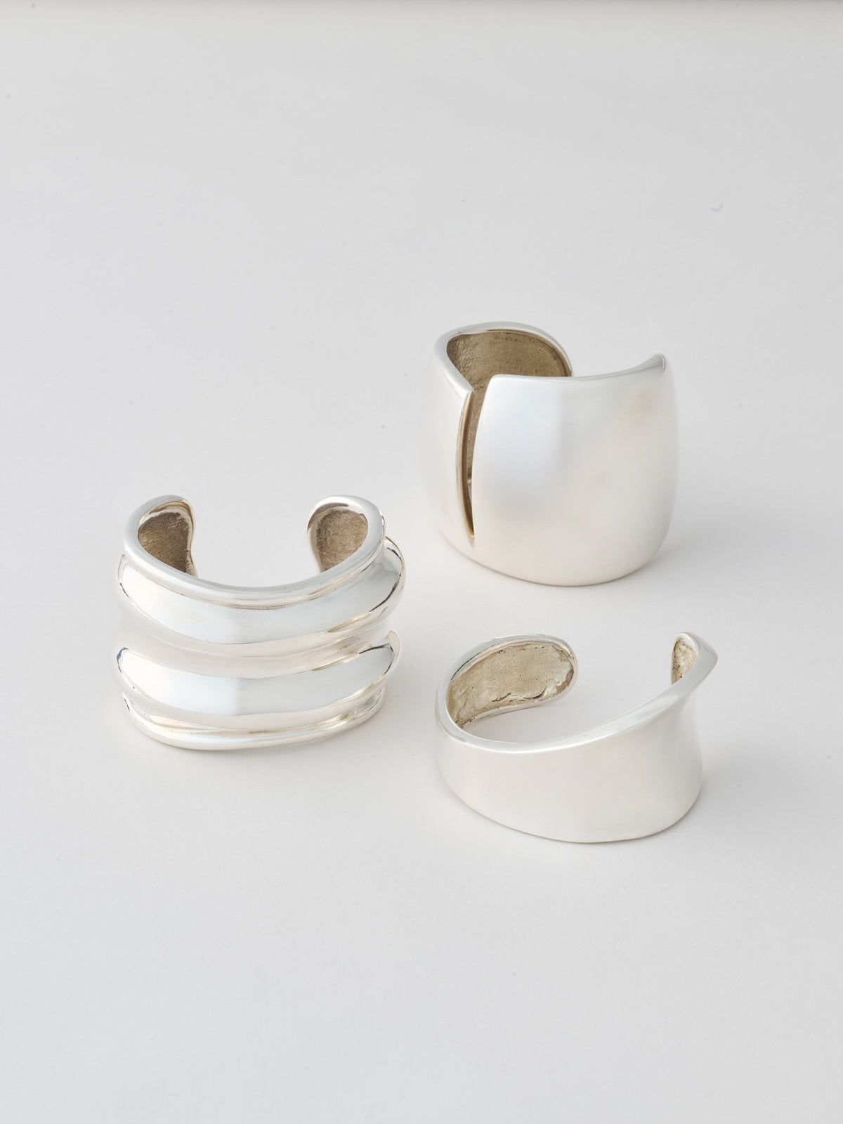 新品JOAQUIN BERAO バングル シルバー　ホアキンべラオocaille JOAQUIN BERAO（ホアキン ベラオ）Bangle CLASICA SV03 シルバー