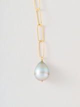 タヒチパール×Gold チェーンネックレス（ブラックパール）