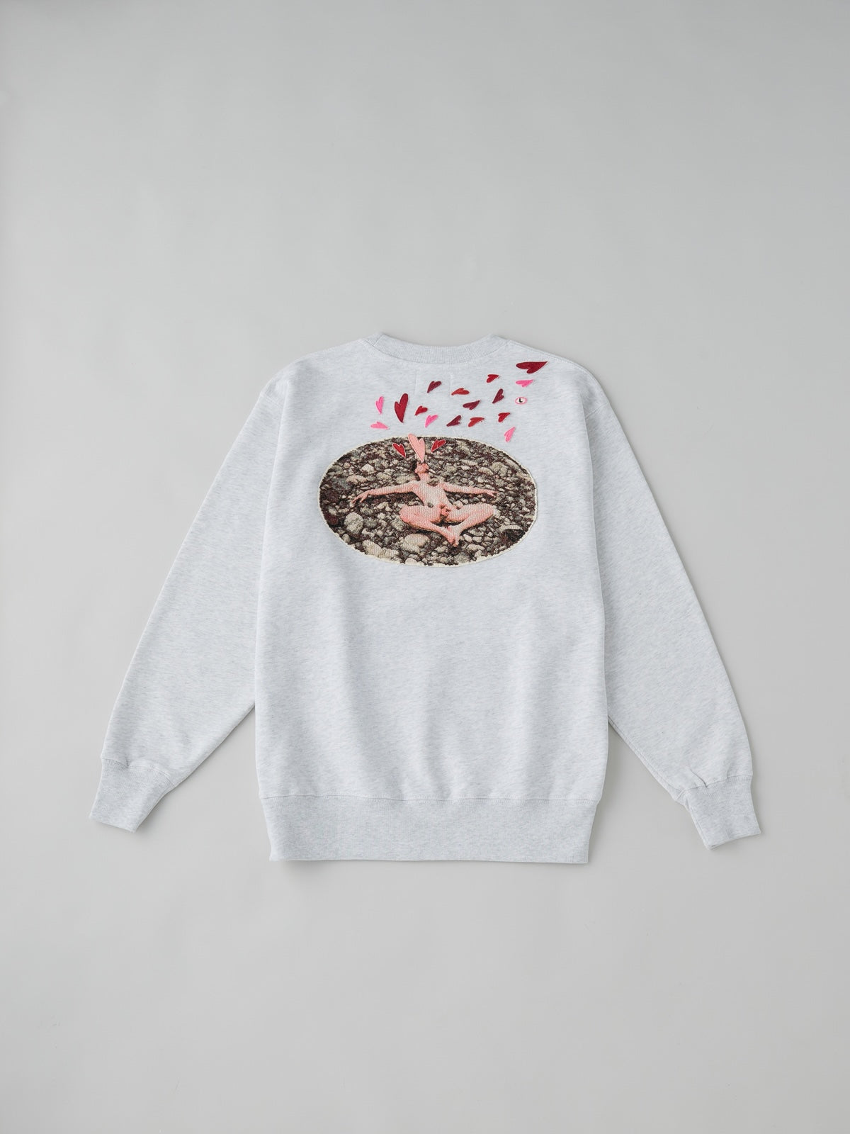 Ⓛ（エル） 刺繍スウェット《PLANET OF LOVE》 – Numero CLOSET