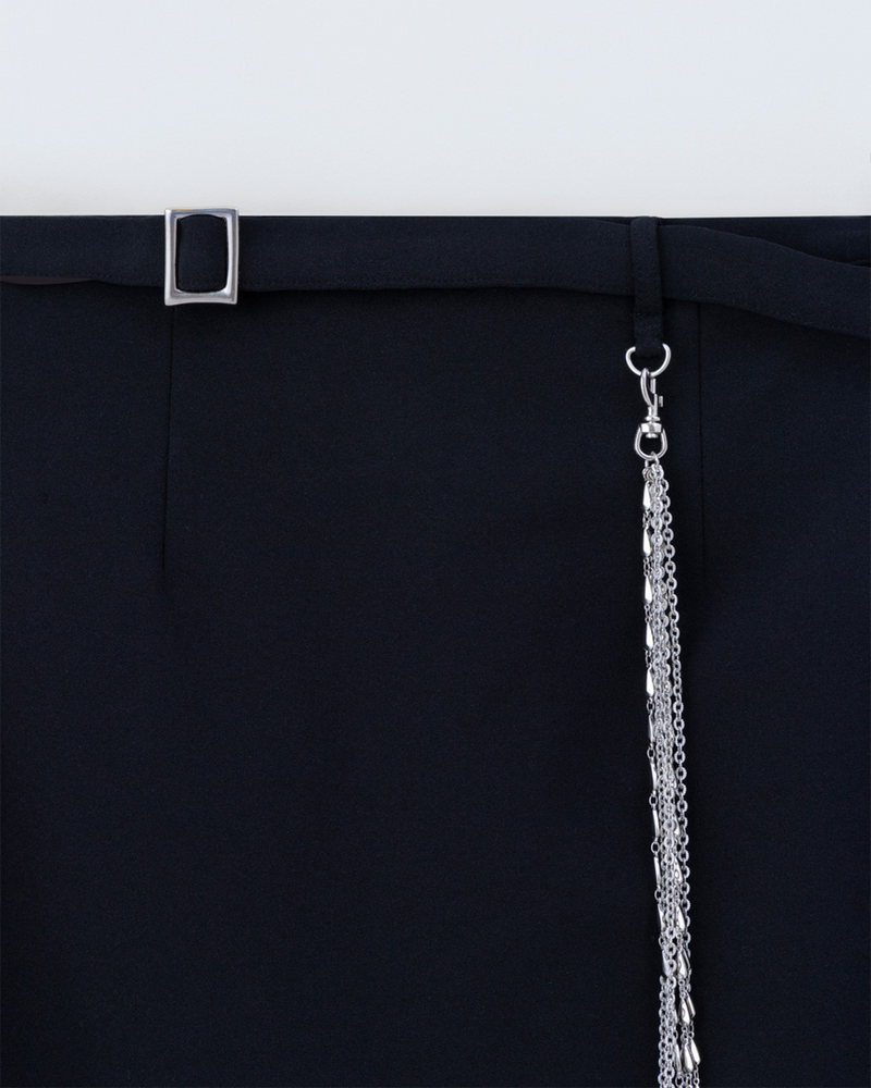 three long chain cut-out tight skirt