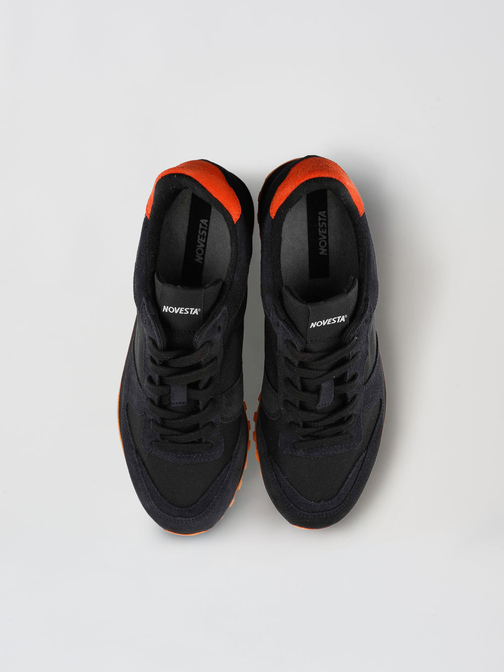 NOVESTA（ノヴェスタ）MARATHON TRAIL D.NAVY/ORANGE/スニーカー