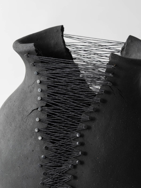 須藤圭太  dress Vase ベース（花瓶）