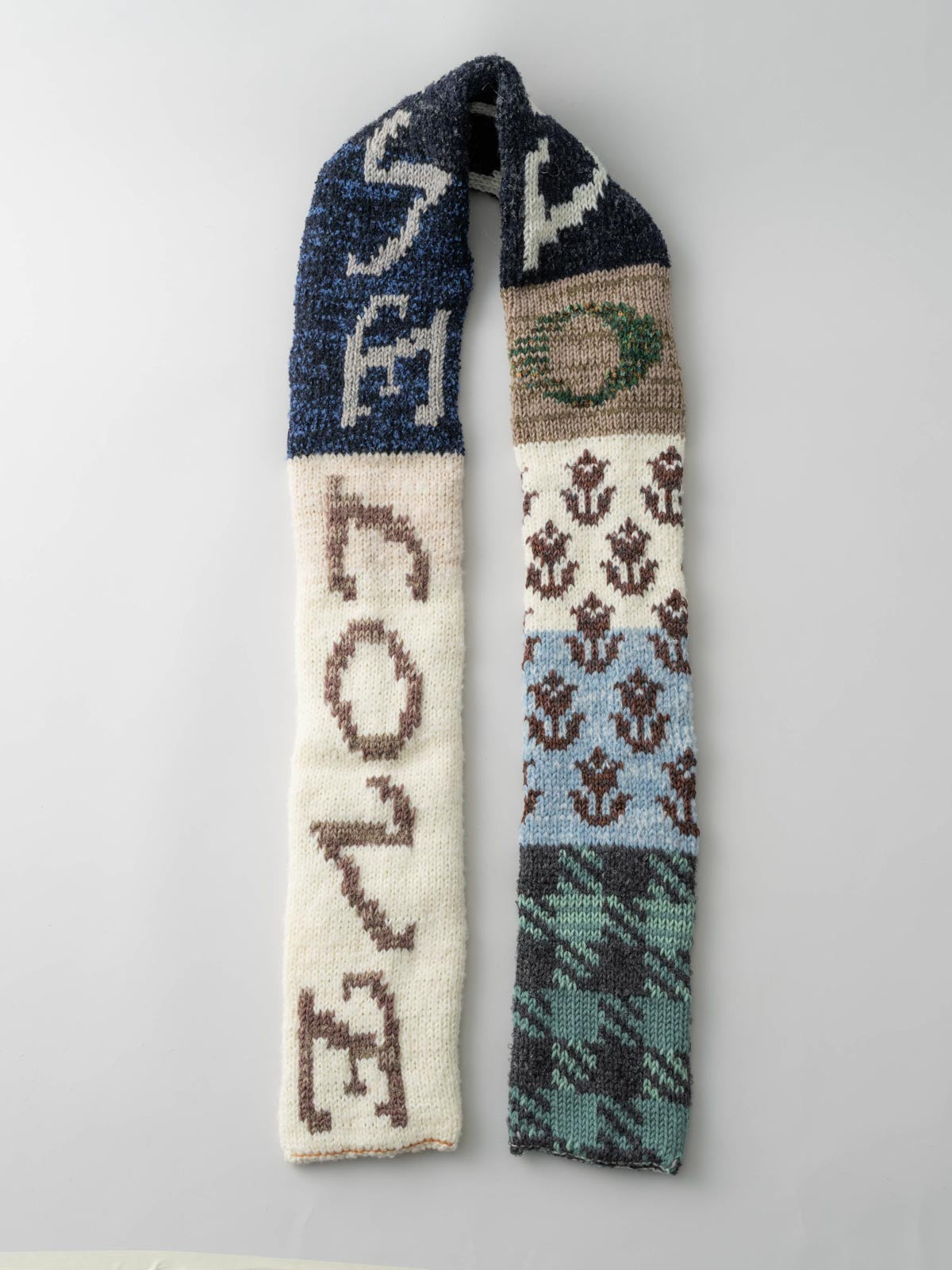 Lottaが描く、ゴースト・キャットのキャラクター「Socks」の物語