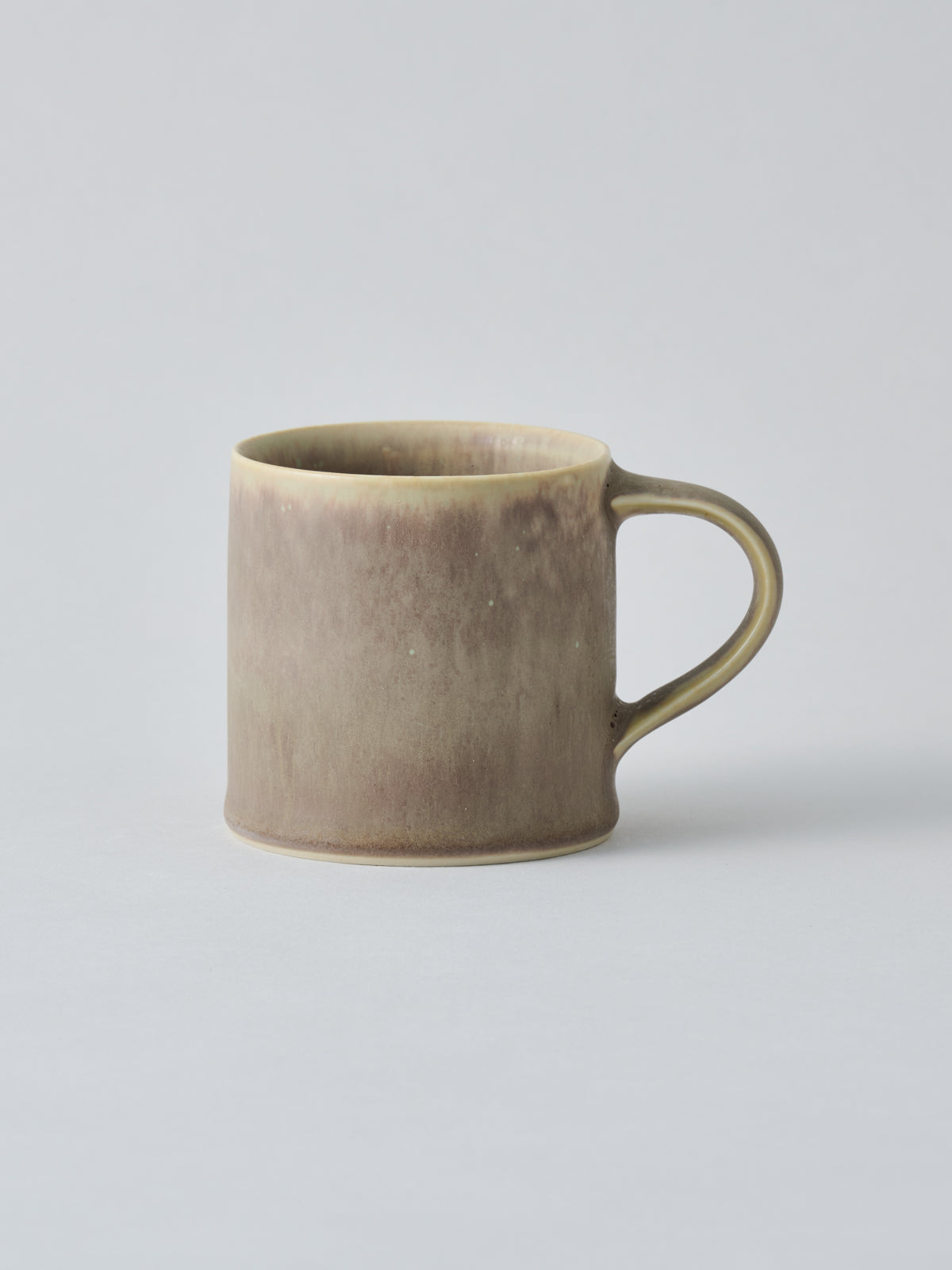 【新品・未使用】安藤 由香　Yuka Ando マグカップ 陶器 サインあり YUKA ANDO 安藤由香 マグカップ（ブラウン）10 – Numero CLOSET